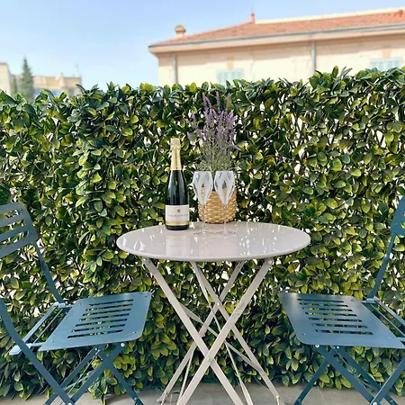 شقة Croisette - Plages - Palais - Bord De - Moderne Et Lumineux Avec Balcon *